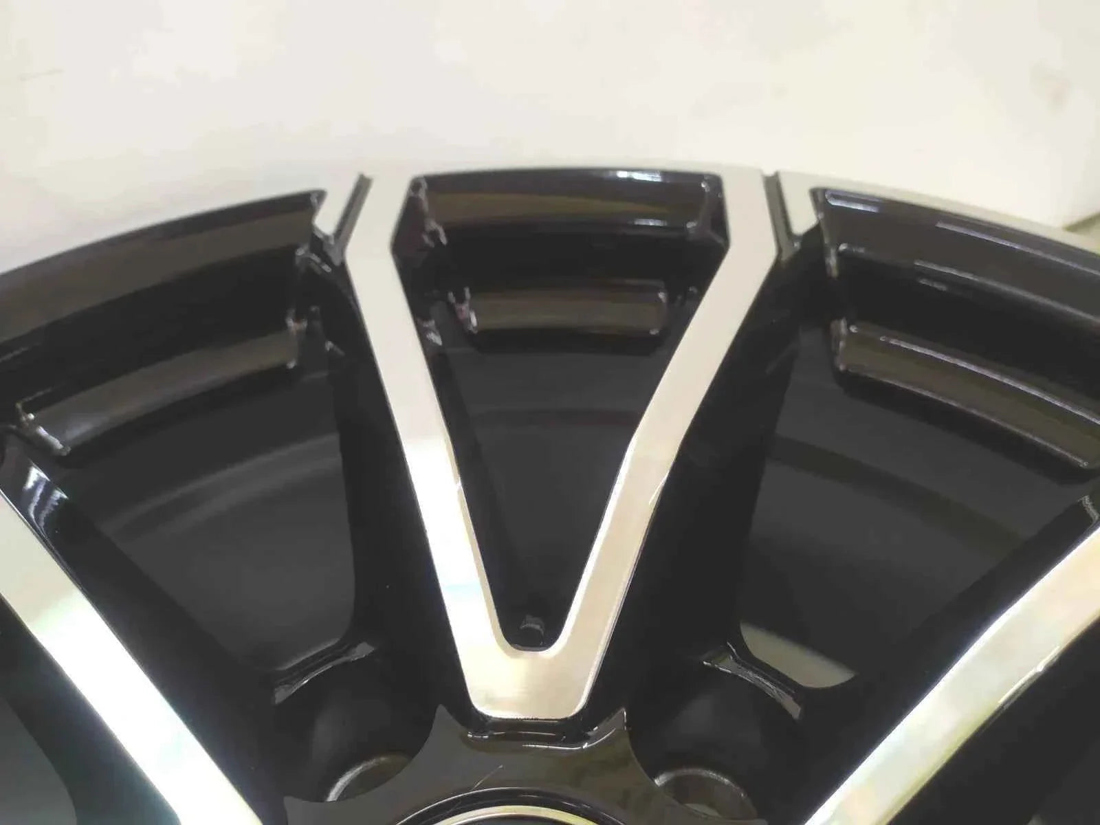 4 Cerchi Lega 17 Pollici AUDI TT TTS Coupe Roadster MAK - Qualità e Stile