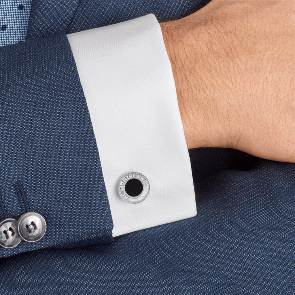 Montblanc gemelli in argento con inserto in onice Essential Sartorial 116644