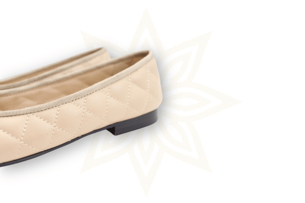 Chanel Ballerine Classiche Beige & Nero in Pelle Trapuntata Taglia: 38C – Made in Italy