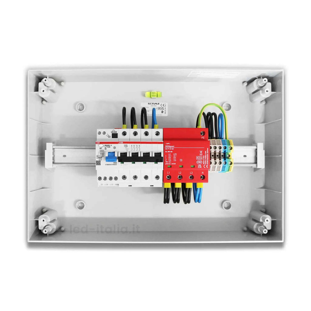Quadro AC Trifase 10 kW 20 A 400 V con 8 Moduli, SPD, ABB e DEHN IP65