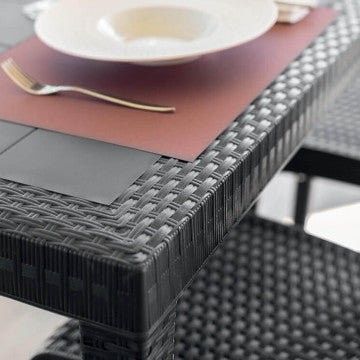 Tavolo Dallas 80 x 80 con Struttura in Plastica Stampata e Finitura Wicker
