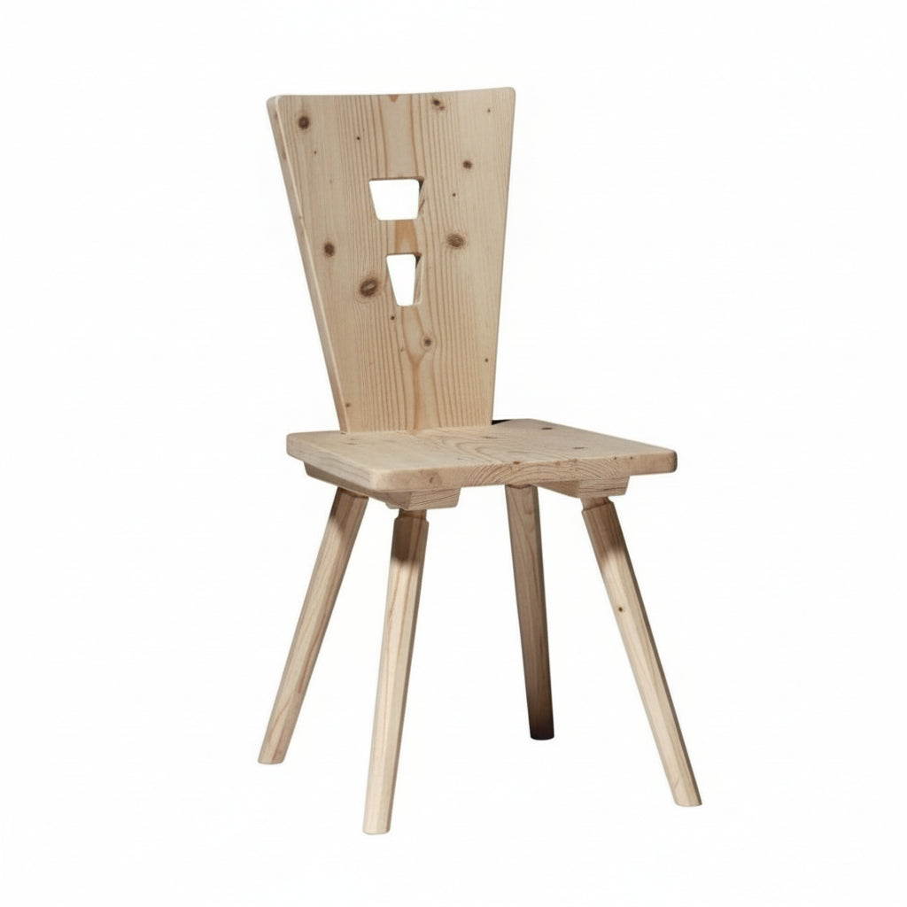 Sedia Tirolese in Legno Massello  tinta naturale per Contract Hospitality
